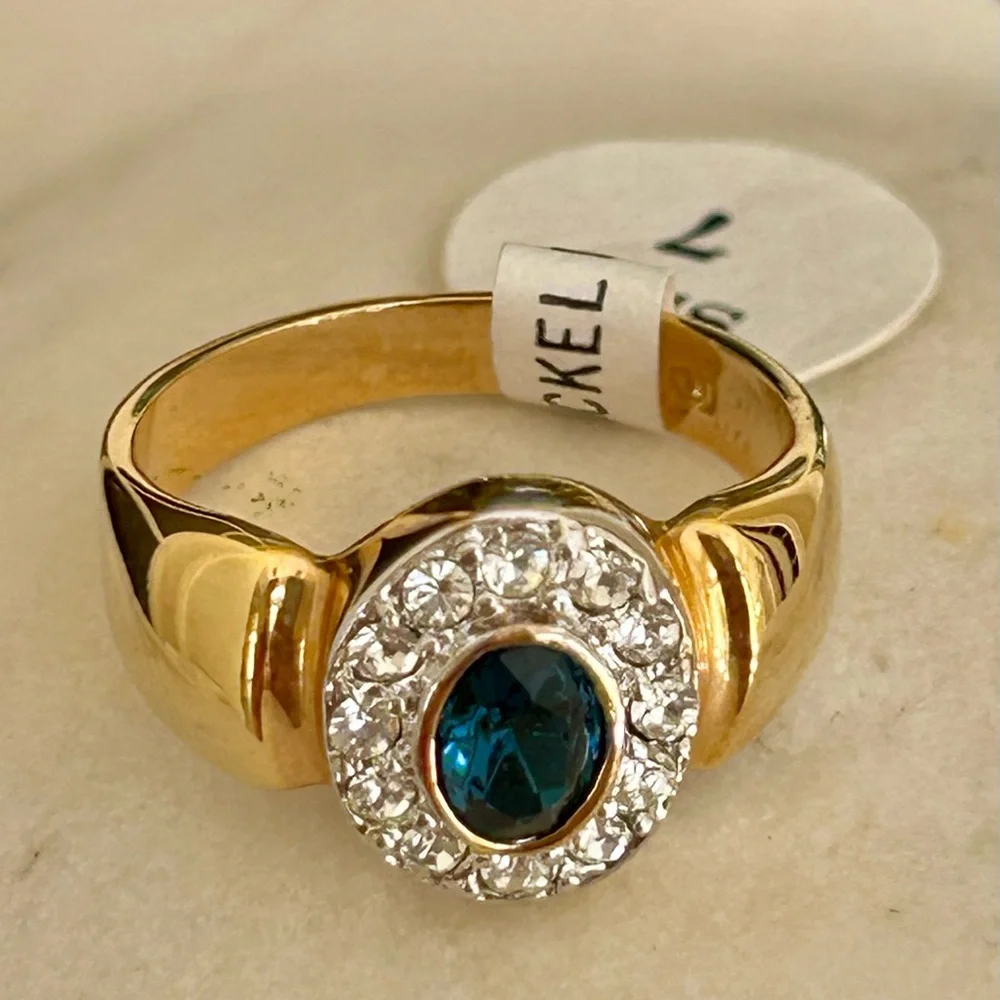 Swarovski Crystals 18K Gold Plated Designer Ring